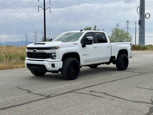 chevrolet silverado 2500hd 2024 1GC1YNEY8RF199494 image chevrolet silverado 2500hd 2024 1GC1YNEY8RF199494 image
